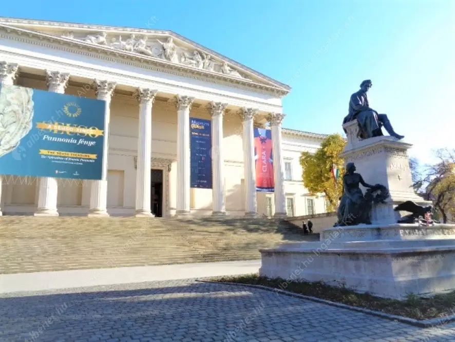 Kiadó albérlet 400000 Ft/hó áron: Budapest, VIII. kerület  Lőrinc pap tér. Mérete: 98 nm, 2 szobás | Alberlet.hu - 6587846