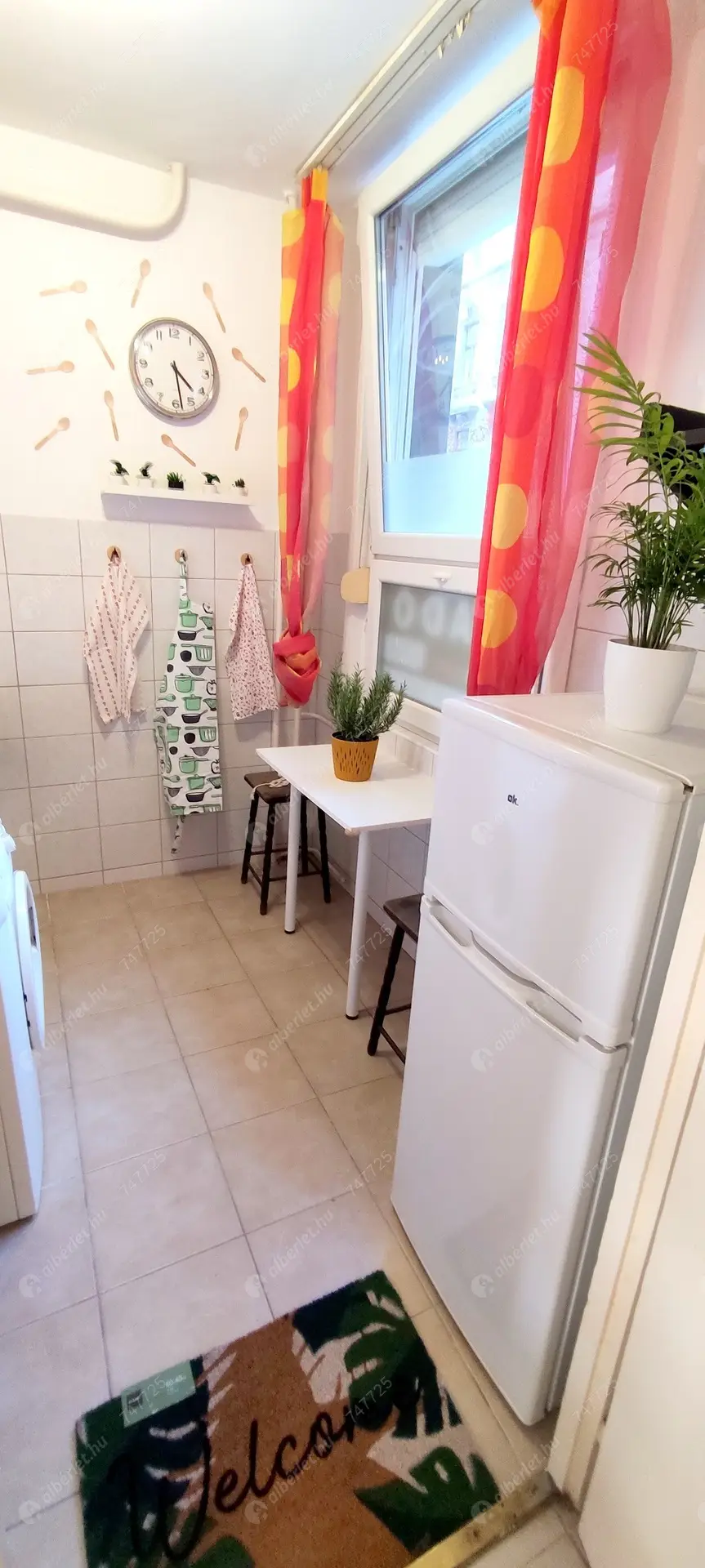 Kiadó albérlet 195000 Ft/hó áron: Budapest, VIII. kerület  Losonci tér  . Mérete: 51 nm, 2 szobás | Alberlet.hu - 6339183