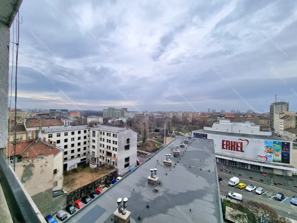 Kiadó albérlet 249000 Ft/hó áron: Budapest, VIII. kerület  Luther utca. Mérete: 55 nm, 2 szobás | Alberlet.hu - 6691437