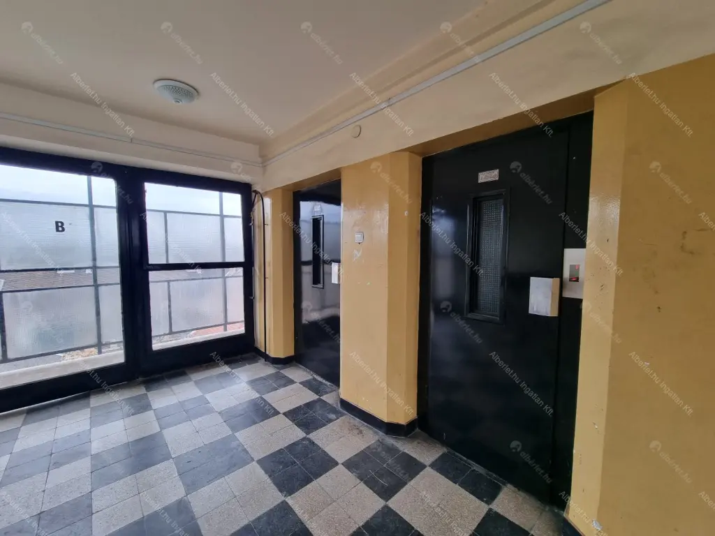 Kiadó albérlet 249000 Ft/hó áron: Budapest, VIII. kerület  Luther utca. Mérete: 55 nm, 2 szobás | Alberlet.hu - 6691445