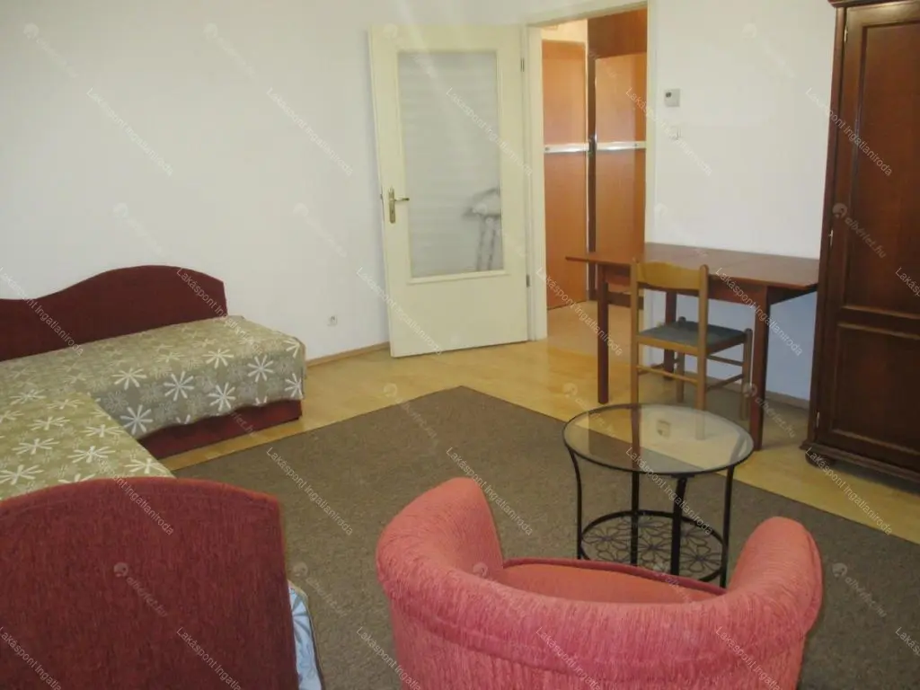 Kiadó albérlet 200000 Ft/hó áron: Budapest, VIII. kerület  Mária utca. Mérete: 36 nm, 1 szobás | Alberlet.hu - 6665074