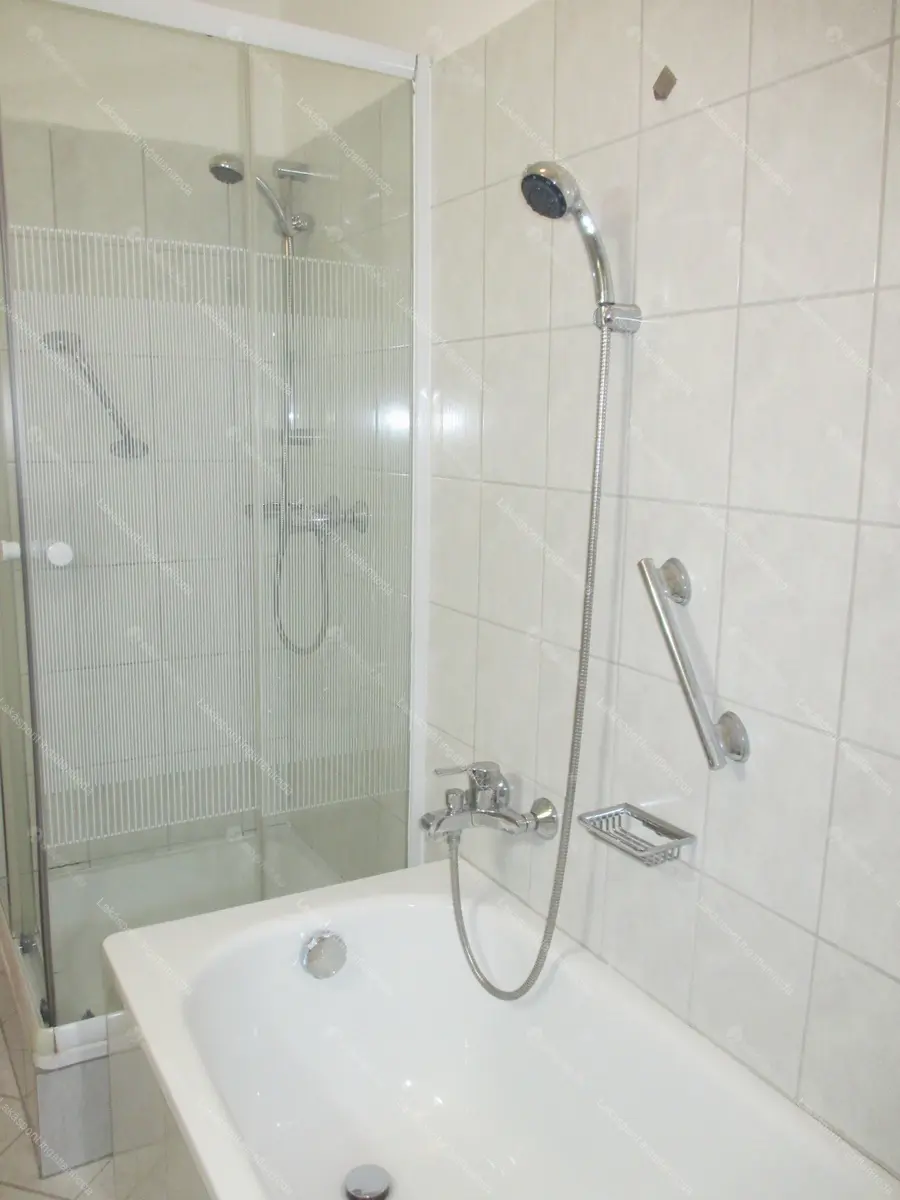 Kiadó albérlet 200000 Ft/hó áron: Budapest, VIII. kerület  Mária utca. Mérete: 36 nm, 1 szobás | Alberlet.hu - 6665086