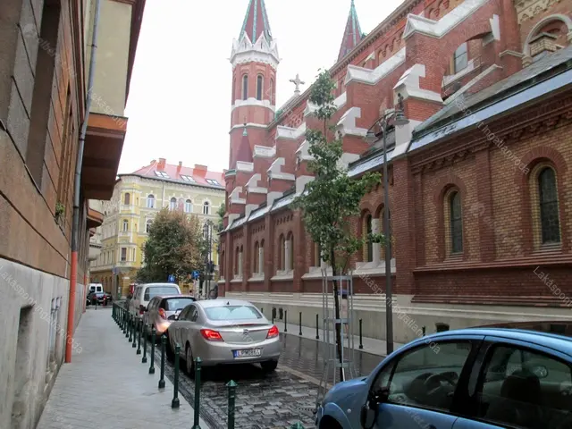 Kiadó albérlet 200000 Ft/hó áron: Budapest, VIII. kerület  Mária utca. Mérete: 36 nm, 1 szobás | Alberlet.hu - 6665092