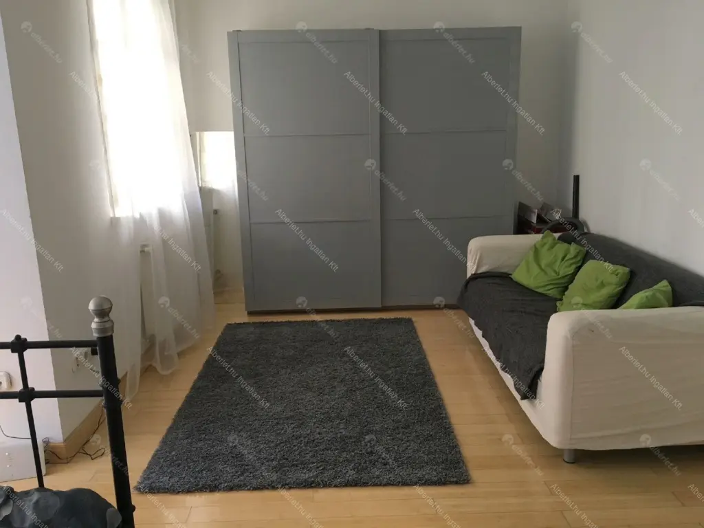 Kiadó albérlet 210000 Ft/hó áron: Budapest, VIII. kerület  Mária utca. Mérete: 36 nm, 1 szobás | Alberlet.hu - 6687283