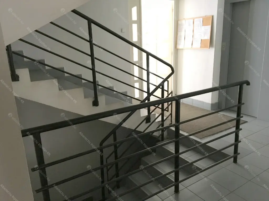 Kiadó albérlet 210000 Ft/hó áron: Budapest, VIII. kerület  Mária utca. Mérete: 36 nm, 1 szobás | Alberlet.hu - 6687287