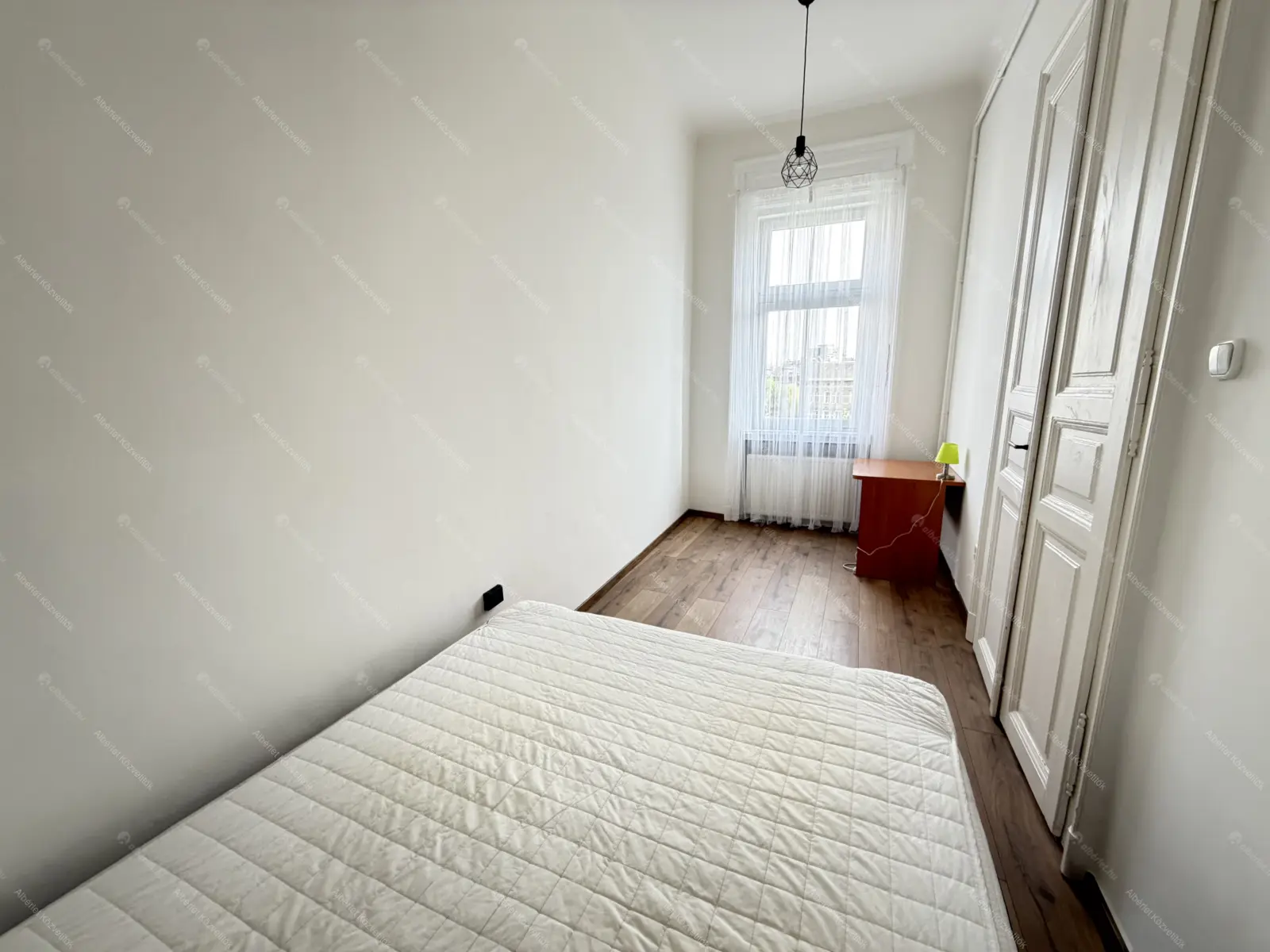 Kiadó albérlet 200000 Ft/hó áron: Budapest, VIII. kerület  Mátyás tér. Mérete: 50 nm, 2 szobás | Alberlet.hu - 6697956