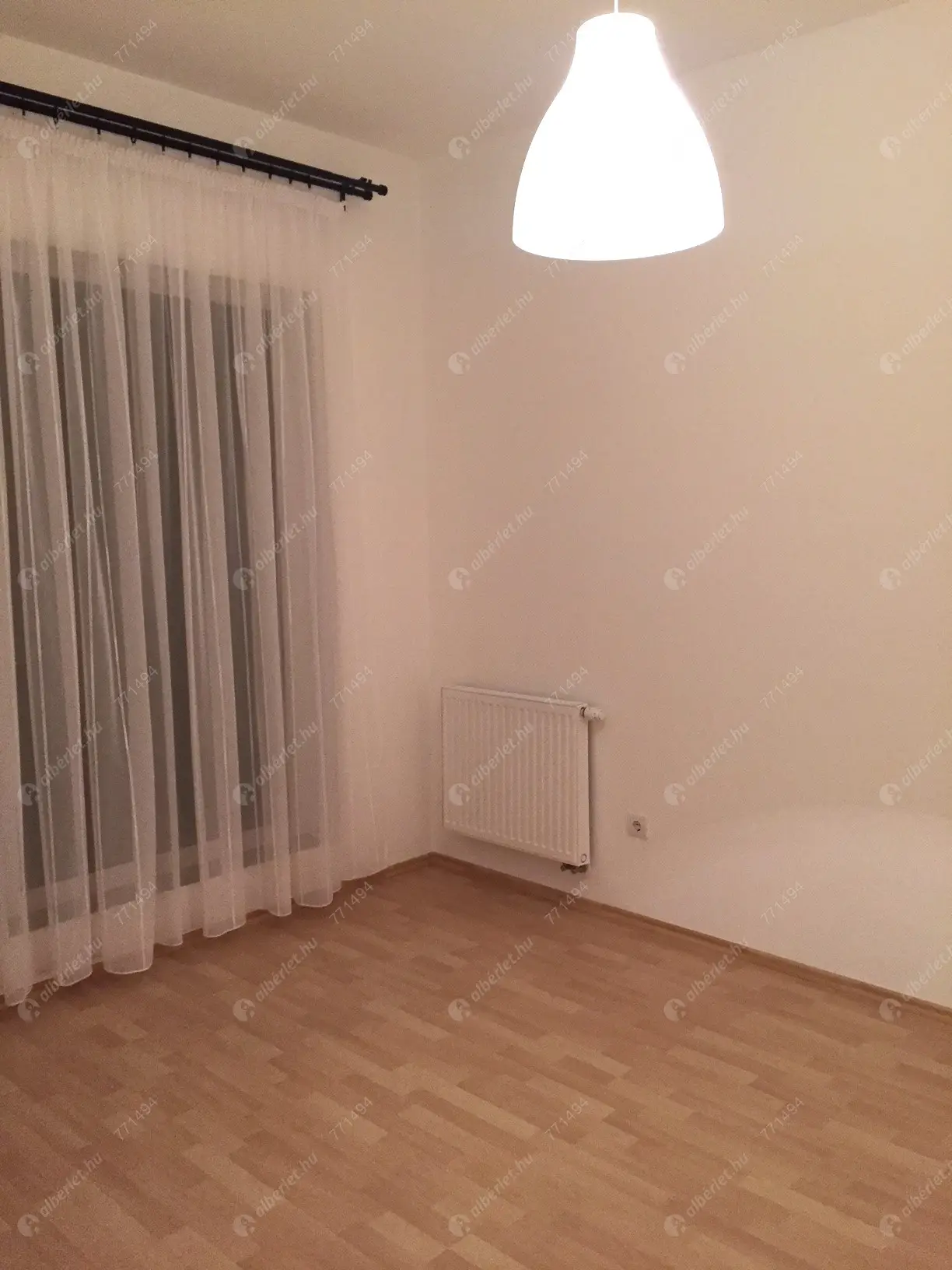 Kiadó albérlet 234000 Ft/hó áron: Budapest, VIII. kerület  Mátyás tér. Mérete: 51 nm, 2 szobás | Alberlet.hu - 6601097