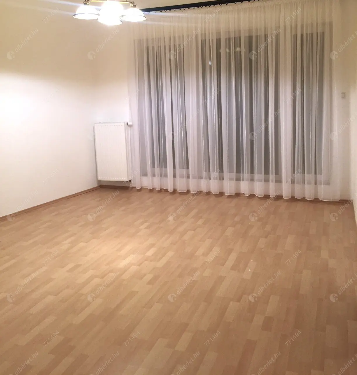 Kiadó albérlet 234000 Ft/hó áron: Budapest, VIII. kerület  Mátyás tér. Mérete: 51 nm, 2 szobás | Alberlet.hu - 6601100