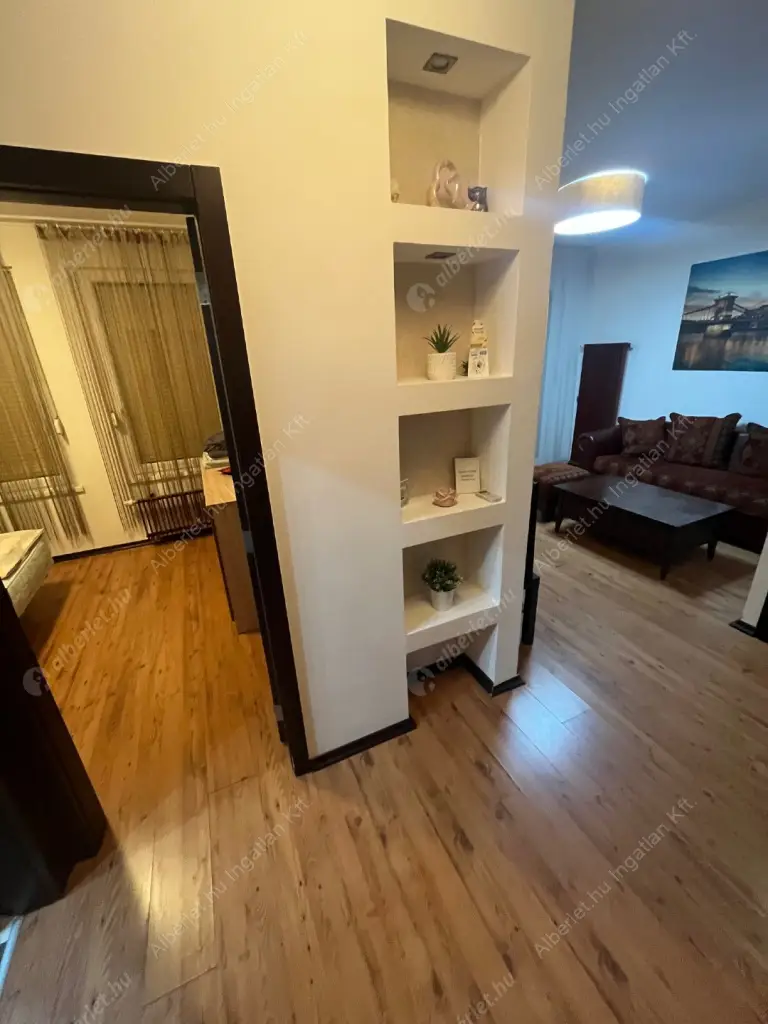 Kiadó albérlet 280000 Ft/hó áron: Budapest, VIII. kerület  Nagy Templom utca. Mérete: 41 nm, 1 szobás | Alberlet.hu - 6589366