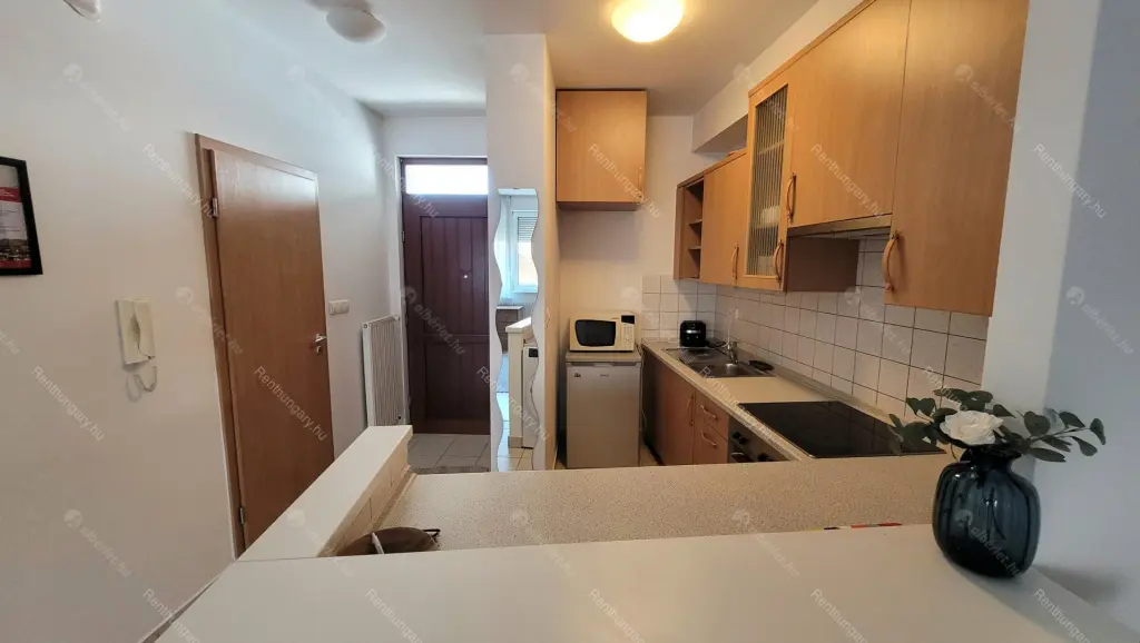 Kiadó albérlet 230000 Ft/hó áron: Budapest, VIII. kerület  Nap  utca . Mérete: 34 nm, 1 szobás | Alberlet.hu - 6677140