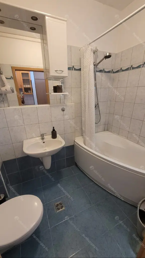 Kiadó albérlet 230000 Ft/hó áron: Budapest, VIII. kerület  Nap  utca . Mérete: 34 nm, 1 szobás | Alberlet.hu - 6677151