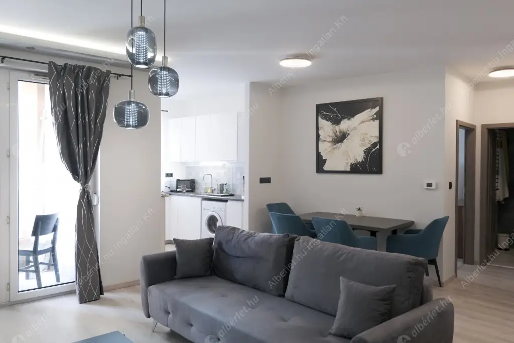 Kiadó albérlet 300000 Ft/hó áron: Budapest, VIII. kerület  Nap utca. Mérete: 53 nm, 2 szobás | Alberlet.hu - 6577210