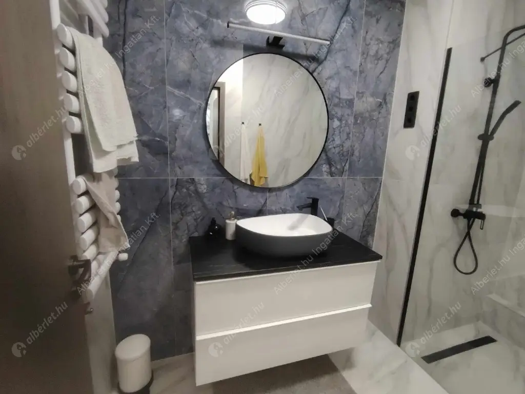 Kiadó albérlet 300000 Ft/hó áron: Budapest, VIII. kerület  Nap utca. Mérete: 53 nm, 2 szobás | Alberlet.hu - 6577215