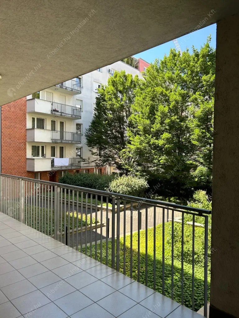 Kiadó albérlet 300000 Ft/hó áron: Budapest, VIII. kerület  Nap utca. Mérete: 53 nm, 2 szobás | Alberlet.hu - 6600738