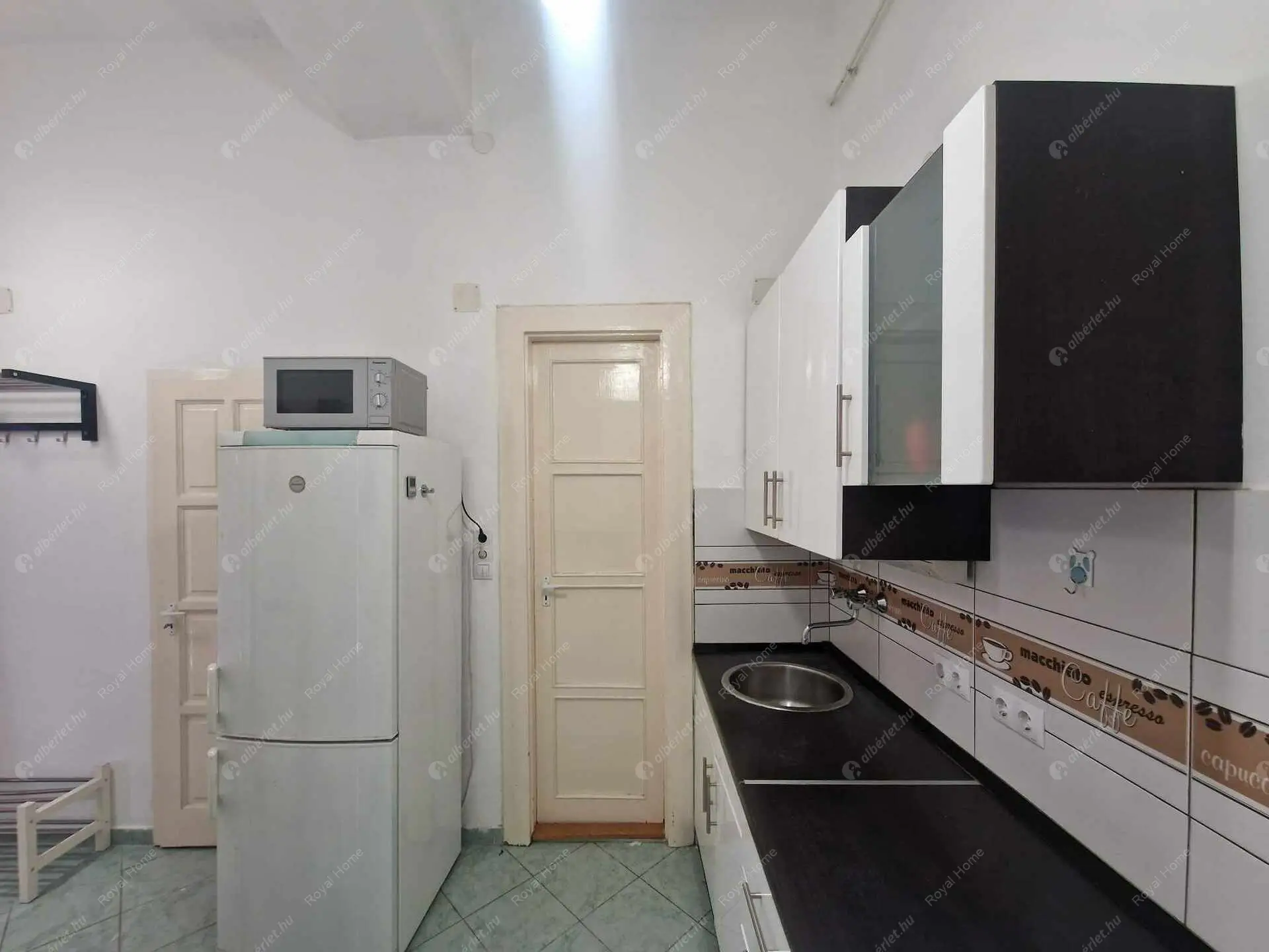 Kiadó albérlet 240000 Ft/hó áron: Budapest, VIII. kerület  Népszínház utca. Mérete: 43 nm, 1 szobás | Alberlet.hu - 6041284