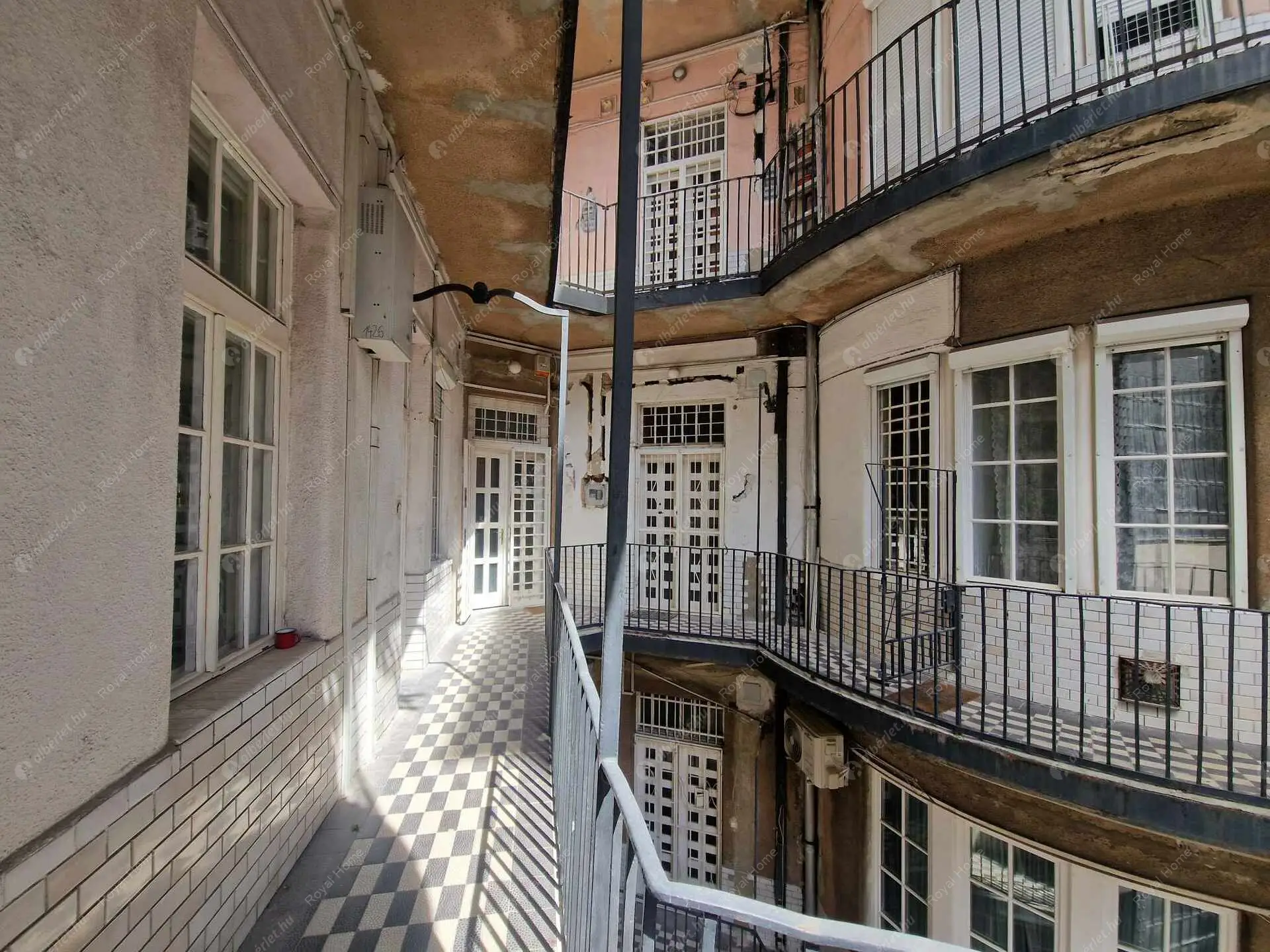 Kiadó albérlet 240000 Ft/hó áron: Budapest, VIII. kerület  Népszínház utca. Mérete: 43 nm, 1 szobás | Alberlet.hu - 6041289