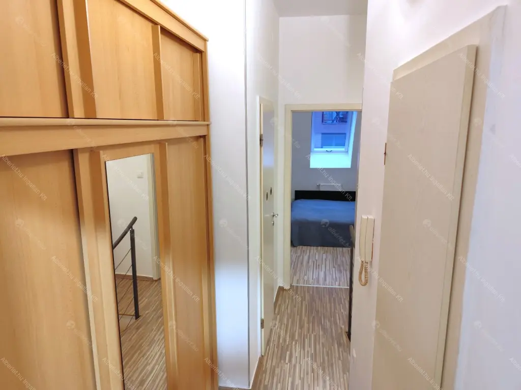 Kiadó albérlet 300000 Ft/hó áron: Budapest, VIII. kerület  Orczy tér. Mérete: 68 nm, 3 szobás | Alberlet.hu - 6653239