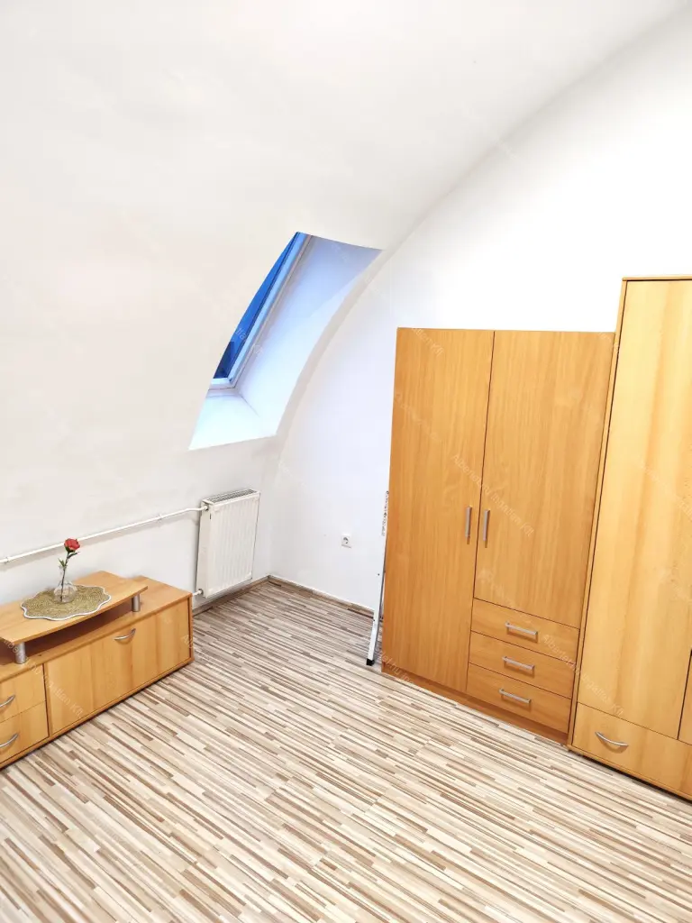 Kiadó albérlet 300000 Ft/hó áron: Budapest, VIII. kerület  Orczy tér. Mérete: 68 nm, 3 szobás | Alberlet.hu - 6653241