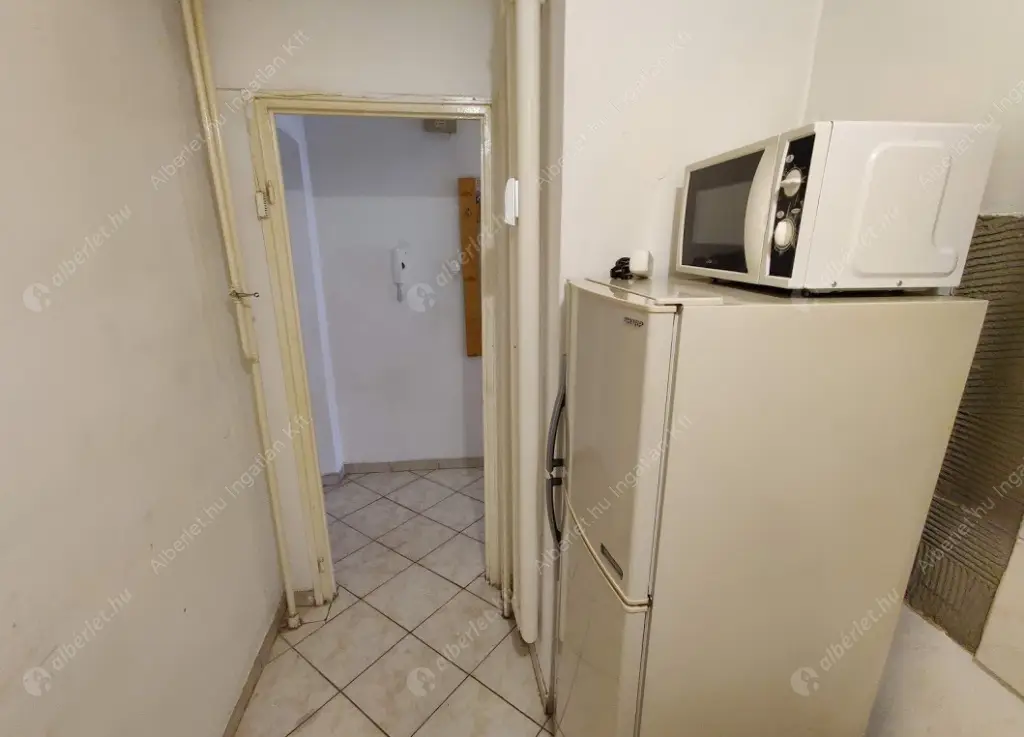 Kiadó albérlet 180000 Ft/hó áron: Budapest, VIII. kerület  Práter utca. Mérete: 33 nm, 1 szobás | Alberlet.hu - 6585770