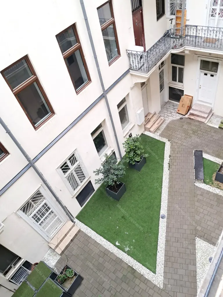 Kiadó albérlet 220000 Ft/hó áron: Budapest, VIII. kerület  Práter utca. Mérete: 33 nm, 1 szobás | Alberlet.hu - 6642784