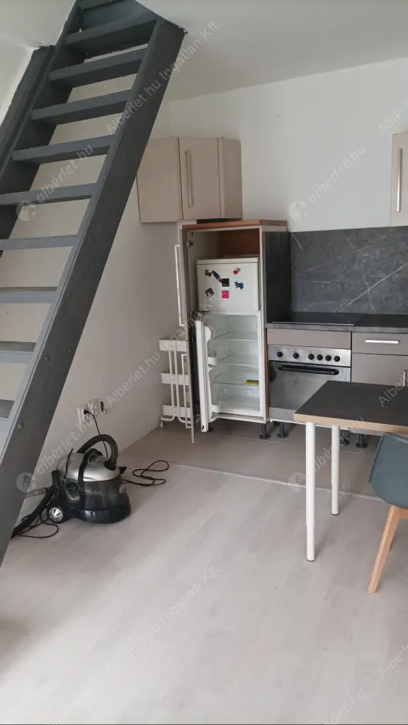 Kiadó albérlet 200000 Ft/hó áron: Budapest, VIII. kerület  Práter utca. Mérete: 36 nm, 1 szobás | Alberlet.hu - 6637231