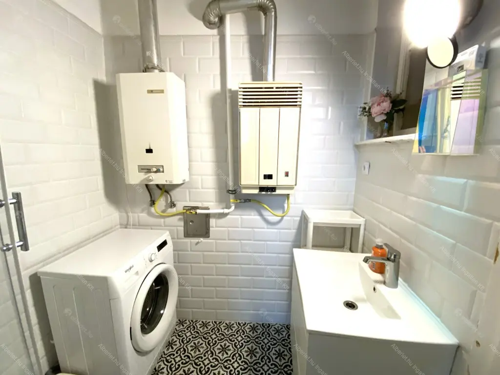 Kiadó albérlet 230000 Ft/hó áron: Budapest, VIII. kerület  Práter utca. Mérete: 41 nm, 1 szobás | Alberlet.hu - 6691751