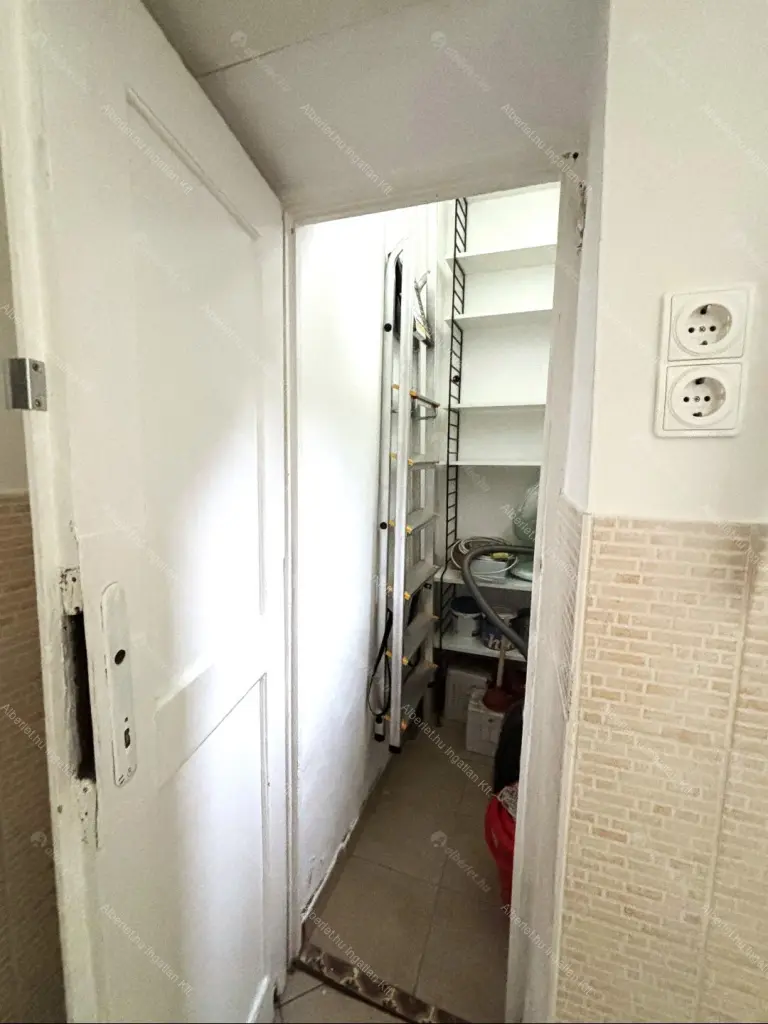 Kiadó albérlet 230000 Ft/hó áron: Budapest, VIII. kerület  Práter utca. Mérete: 41 nm, 1 szobás | Alberlet.hu - 6691754