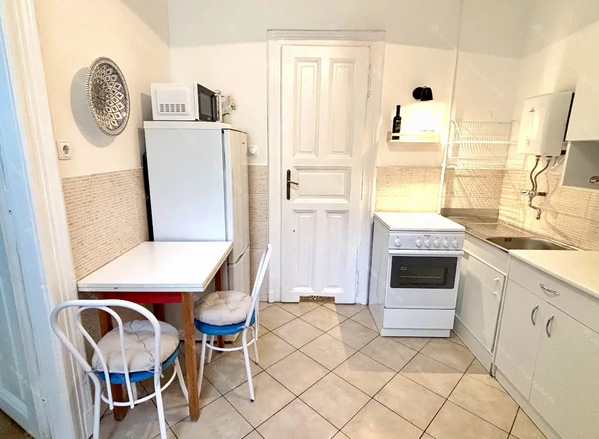 Kiadó albérlet 230000 Ft/hó áron: Budapest, VIII. kerület  Práter utca. Mérete: 41 nm, 1 szobás | Alberlet.hu - 6705632