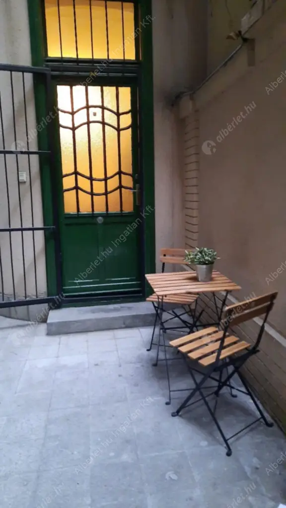 Kiadó albérlet 250000 Ft/hó áron: Budapest, VIII. kerület  Práter utca. Mérete: 49 nm, 2 szobás | Alberlet.hu - 6604751