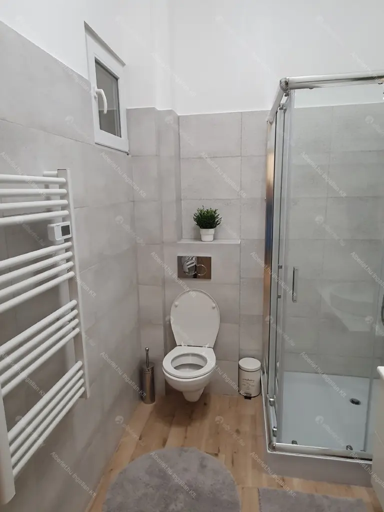 Kiadó albérlet 395000 Ft/hó áron: Budapest, VIII. kerület  Práter utca. Mérete: 65 nm, 2 szobás | Alberlet.hu - 6682454