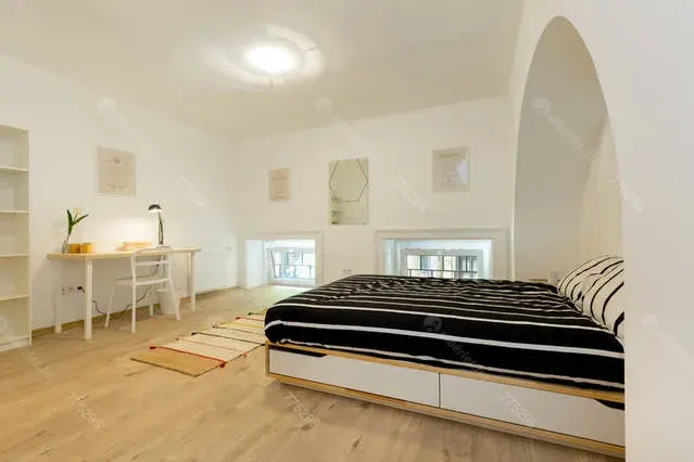 Kiadó albérlet 530000 Ft/hó áron: Budapest, VIII. kerület  Rákóczi út. Mérete: 120 nm, 5 szobás | Alberlet.hu - 6664923