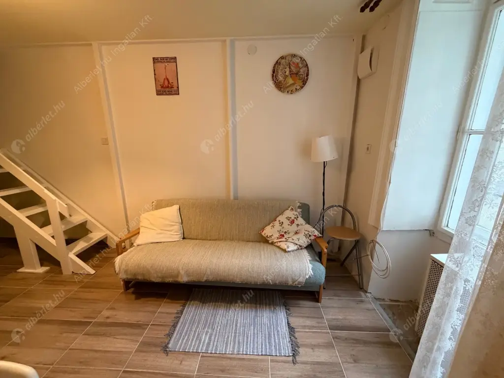 Kiadó albérlet 180000 Ft/hó áron: Budapest, VIII. kerület  Rákóczi út. Mérete: 15 nm, 2 szobás | Alberlet.hu - 6606809