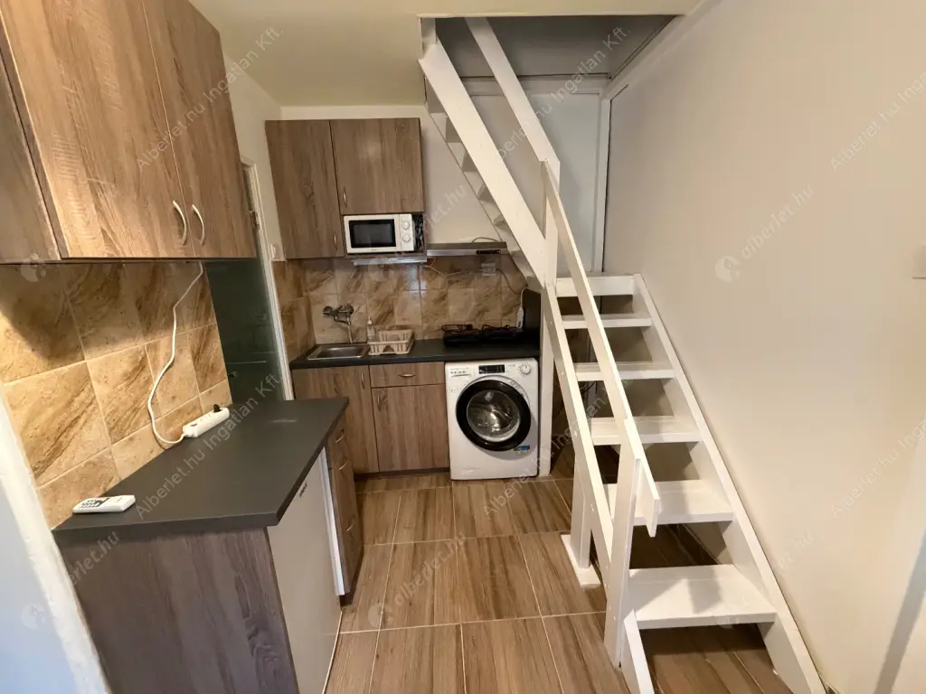 Kiadó albérlet 180000 Ft/hó áron: Budapest, VIII. kerület  Rákóczi út. Mérete: 15 nm, 2 szobás | Alberlet.hu - 6606819