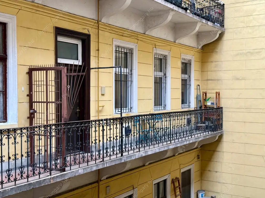 Kiadó albérlet 200000 Ft/hó áron: Budapest, VIII. kerület  Rákóczi út. Mérete: 42 nm, 2 szobás | Alberlet.hu - 6622316