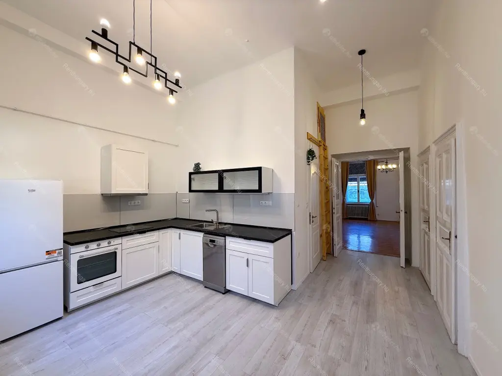 Kiadó albérlet 290000 Ft/hó áron: Budapest, VIII. kerület  Rákóczi út. Mérete: 75 nm, 2 szobás | Alberlet.hu - 6657271