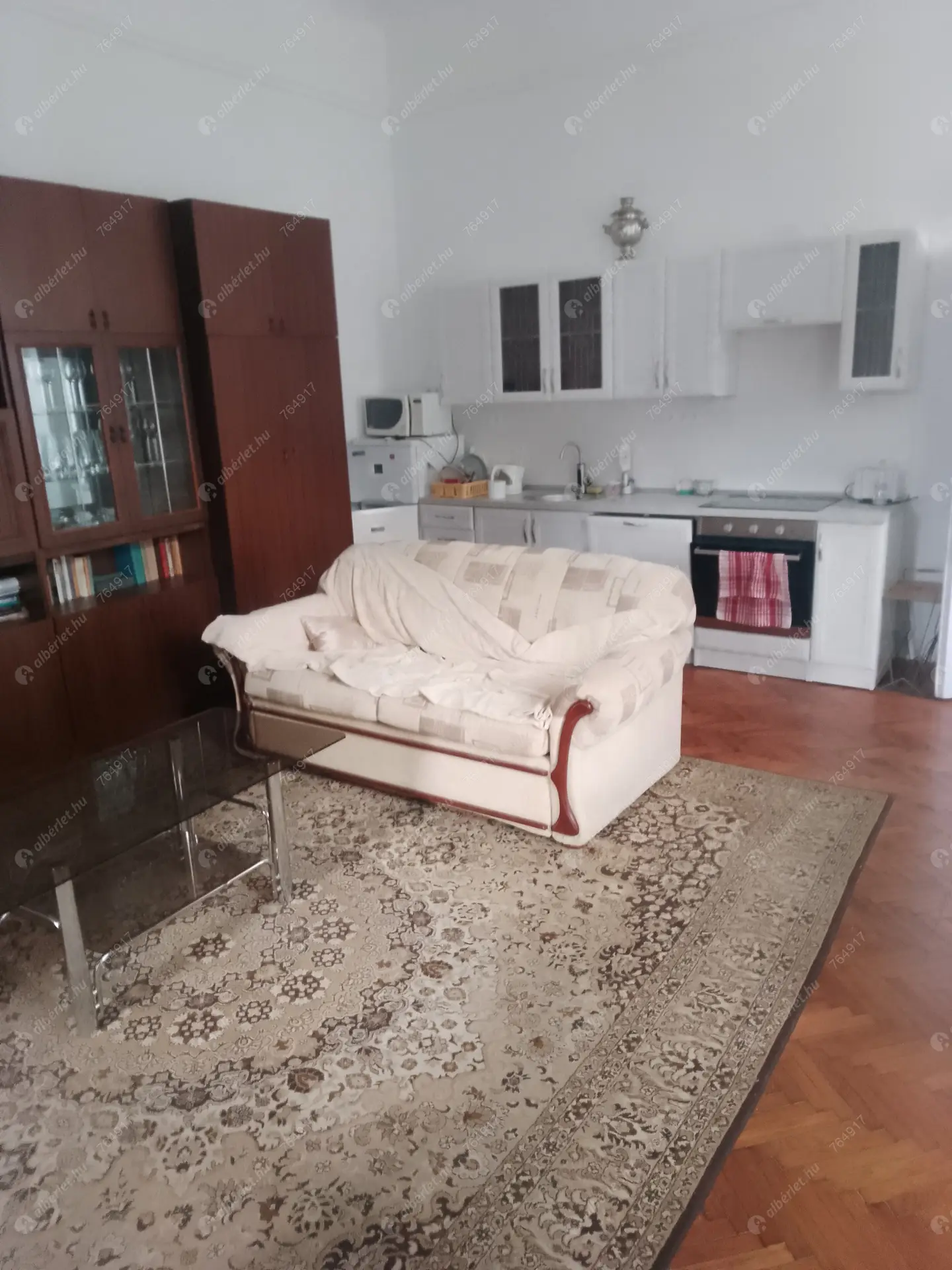 Kiadó albérlet 200000 Ft/hó áron: Budapest, VIII. kerület  Rökk Szilárd utca. Mérete: 53 nm, 1 szobás | Alberlet.hu - 6492553