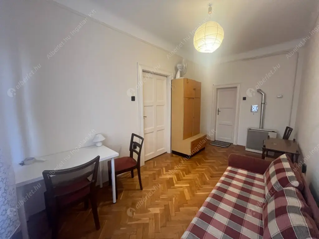 Kiadó albérlet 389000 Ft/hó áron: Budapest, VIII. kerület  Rozgonyi utca. Mérete: 90 nm, 4 szobás | Alberlet.hu - 6625455