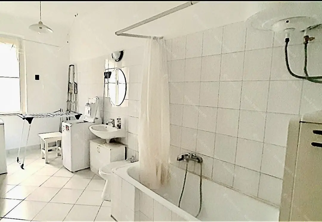 Kiadó albérlet 322000 Ft/hó áron: Budapest, VIII. kerület  Rozgonyi utca. Mérete: 90 nm, 4 szobás | Alberlet.hu - 6670399