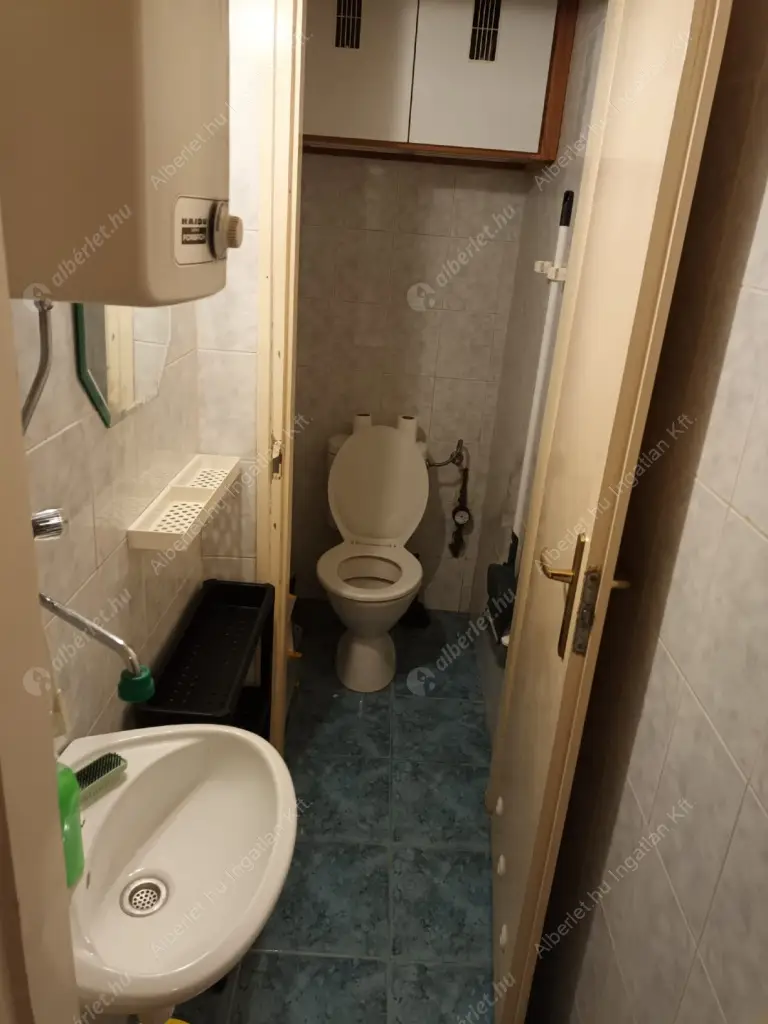 Kiadó albérlet 170000 Ft/hó áron: Budapest, VIII. kerület  Stahly utca. Mérete: 32 nm, 1 szobás | Alberlet.hu - 6600810