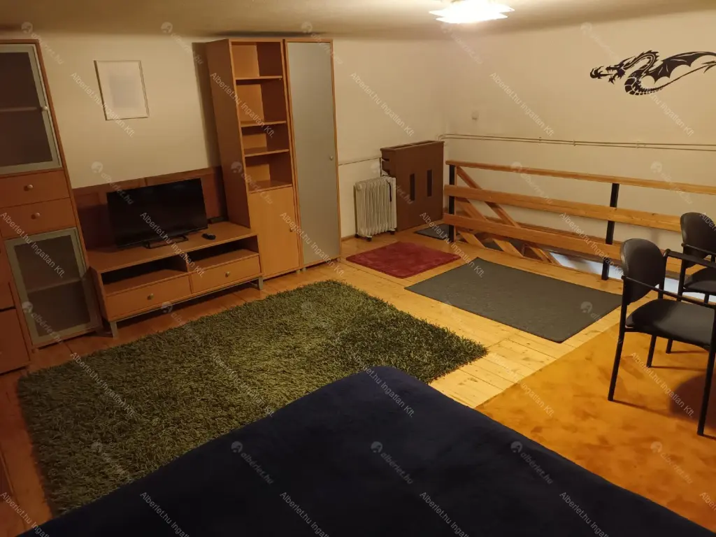 Kiadó albérlet 170000 Ft/hó áron: Budapest, VIII. kerület  Stáhly utca. Mérete: 32 nm, 1 szobás | Alberlet.hu - 6649487