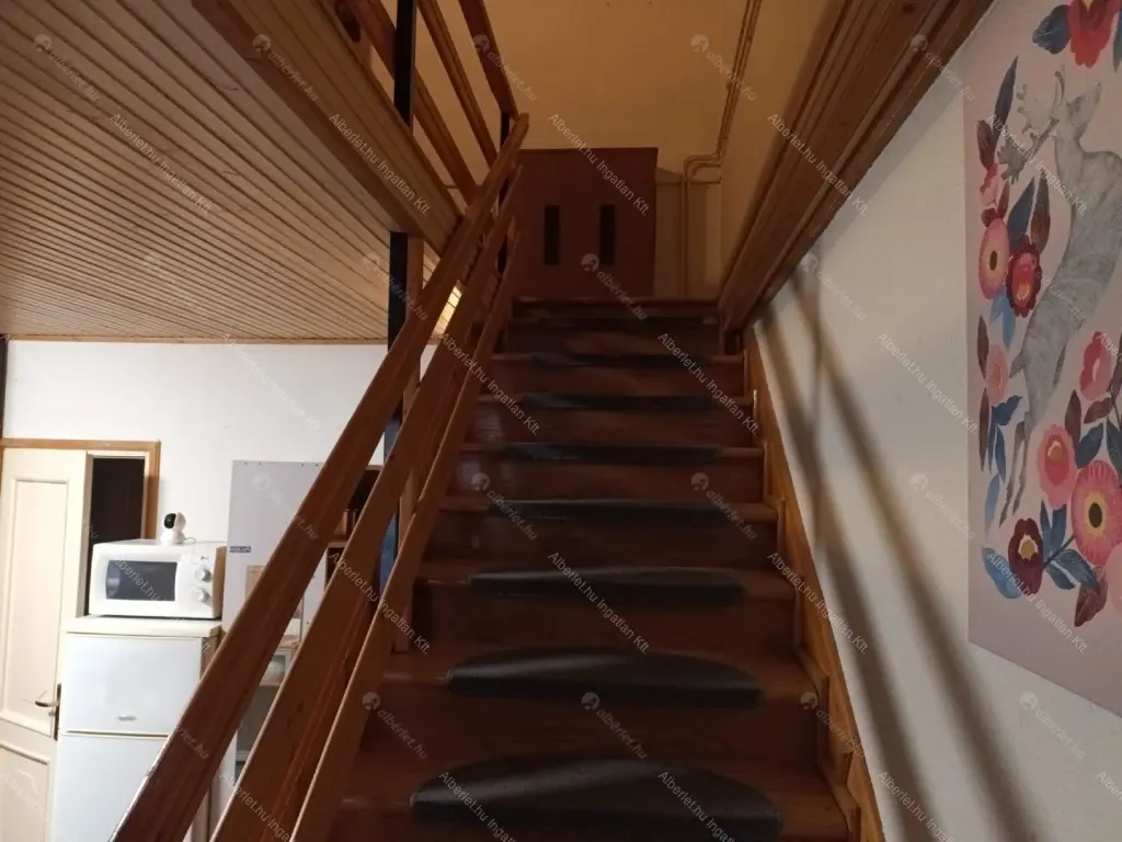 Kiadó albérlet 170000 Ft/hó áron: Budapest, VIII. kerület  Stáhly utca. Mérete: 32 nm, 1 szobás | Alberlet.hu - 6649488