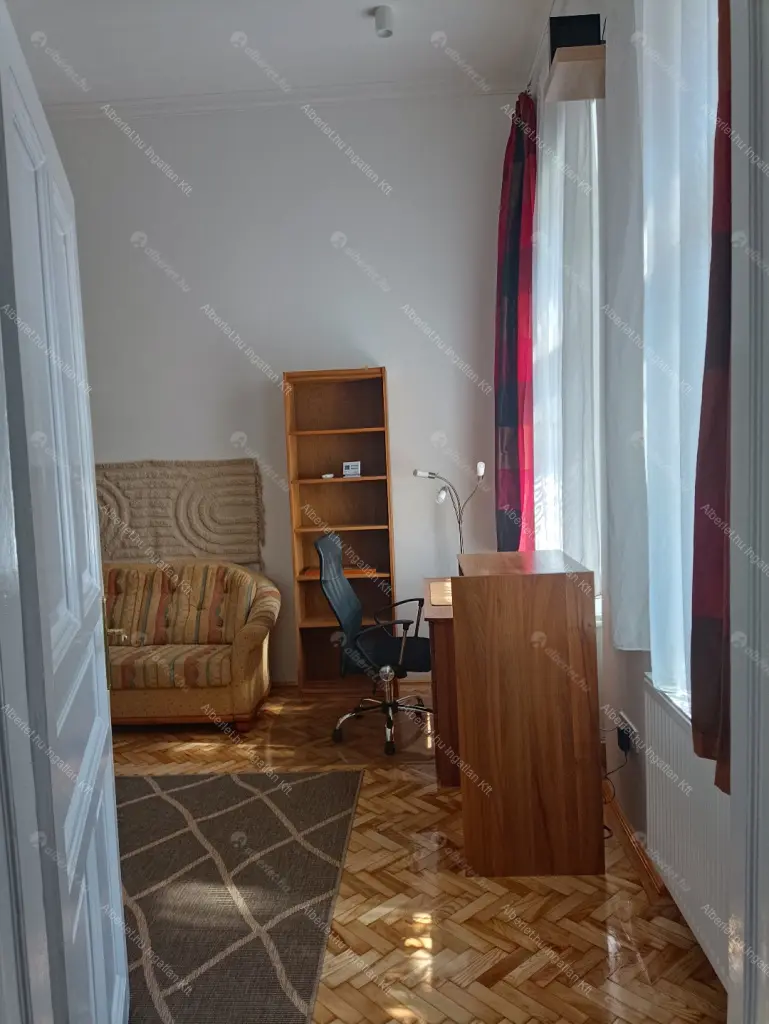 Kiadó albérlet 210000 Ft/hó áron: Budapest, VIII. kerület  Szentkirályi utca. Mérete: 32 nm, 1 szobás | Alberlet.hu - 6698612