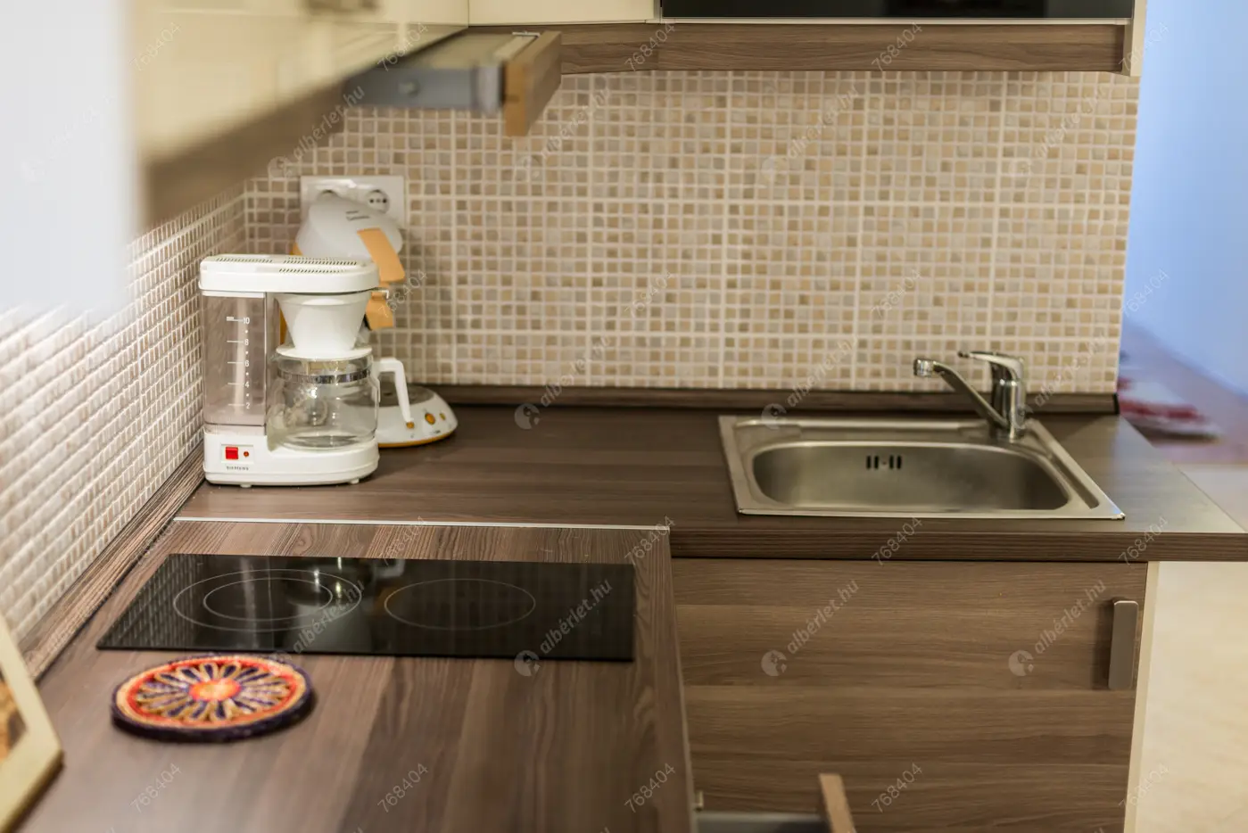 Kiadó albérlet 219000 Ft/hó áron: Budapest, VIII. kerület  Szentkirályi utca. Mérete: 47 nm, 1 szobás | Alberlet.hu - 6541887