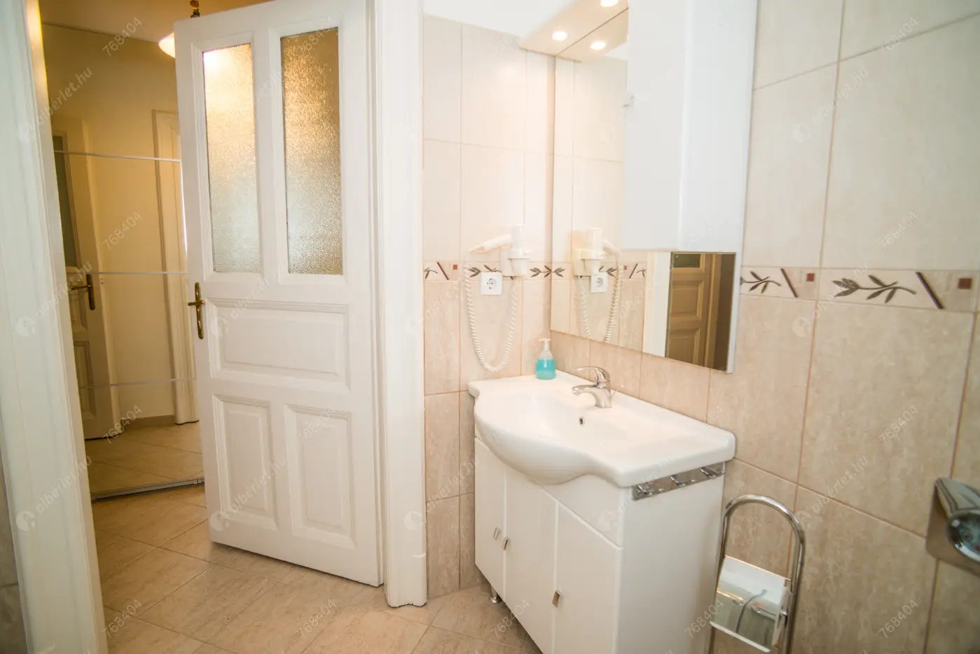 Kiadó albérlet 219000 Ft/hó áron: Budapest, VIII. kerület  Szentkirályi utca. Mérete: 47 nm, 1 szobás | Alberlet.hu - 6541891