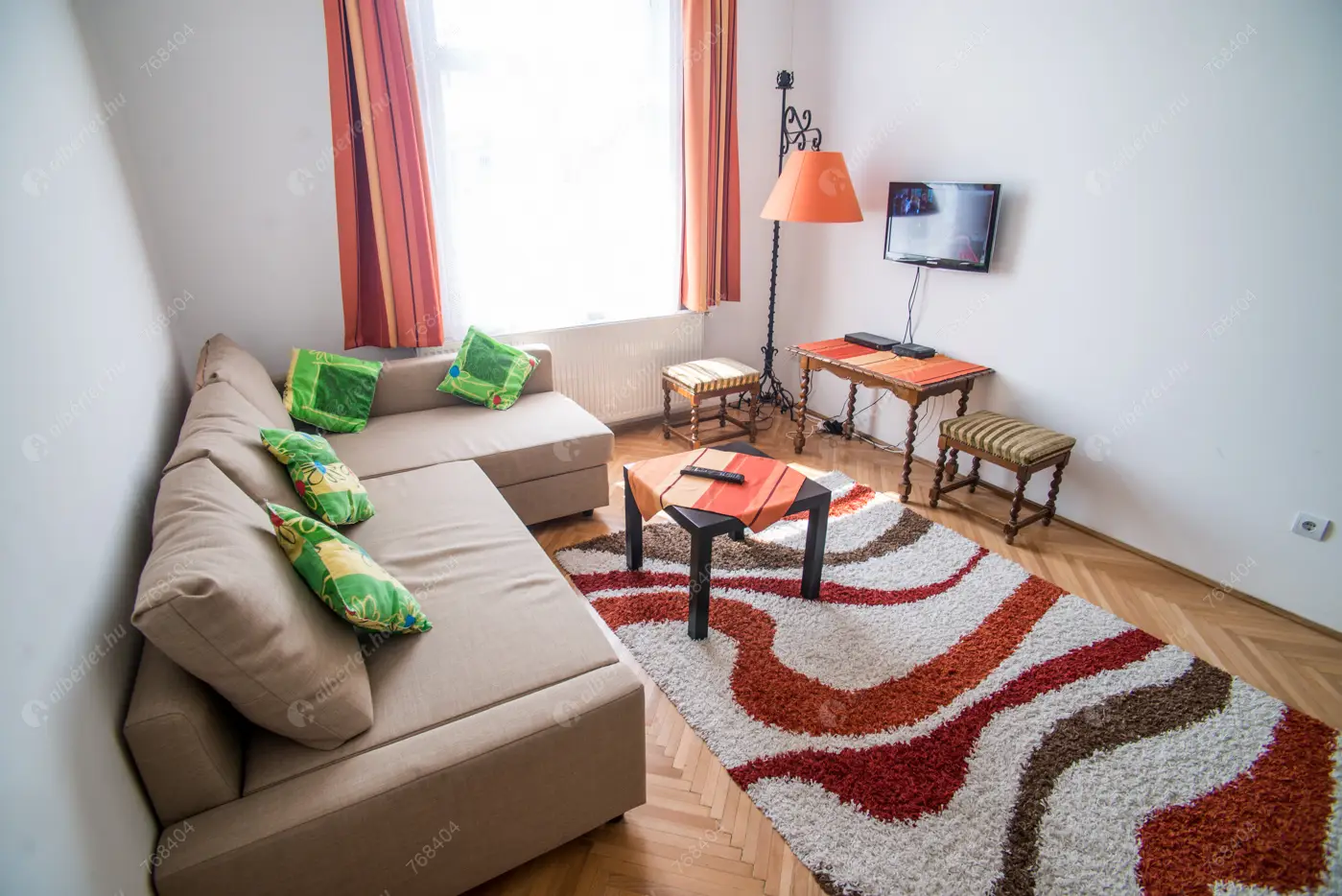 Kiadó albérlet 219000 Ft/hó áron: Budapest, VIII. kerület  Szentkirályi utca. Mérete: 47 nm, 1 szobás | Alberlet.hu - 6549560