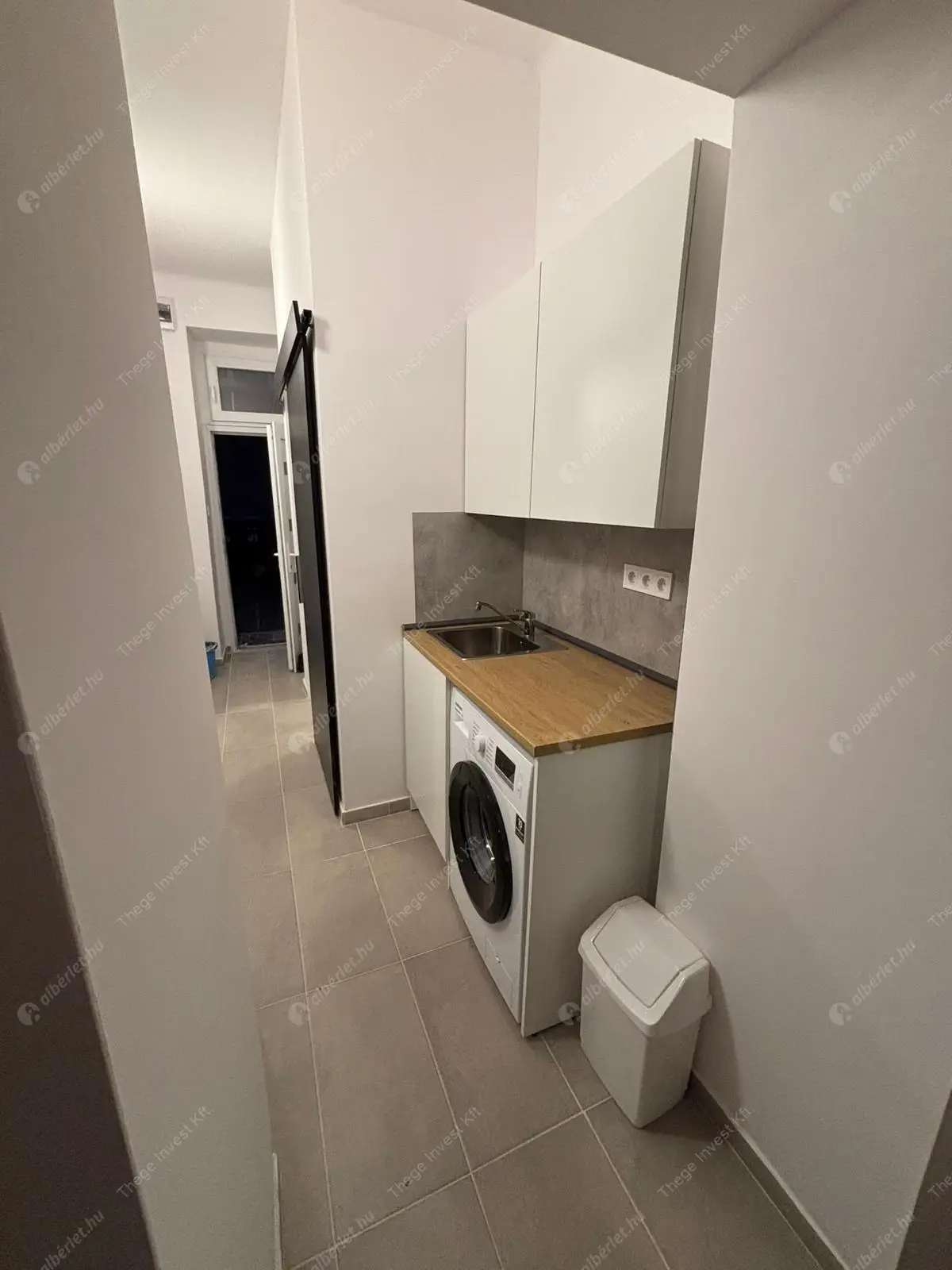 Kiadó albérlet 210000 Ft/hó áron: Budapest, VIII. kerület  Szerdahelyi utca. Mérete: 24 nm, 1 szobás | Alberlet.hu - 6622728