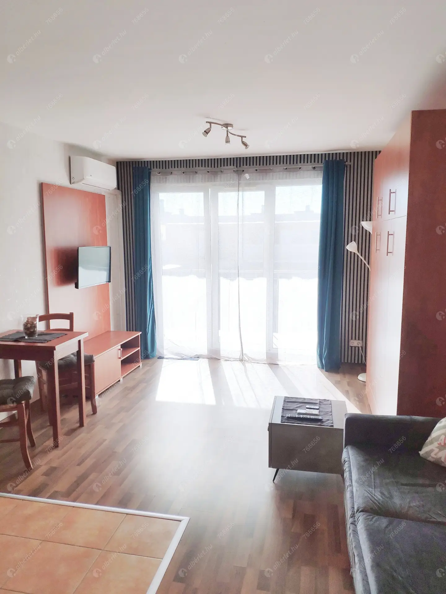 Kiadó albérlet 170000 Ft/hó áron: Budapest, VIII. kerület  Szerdahelyi utca. Mérete: 36 nm, 1 szobás | Alberlet.hu - 6544264