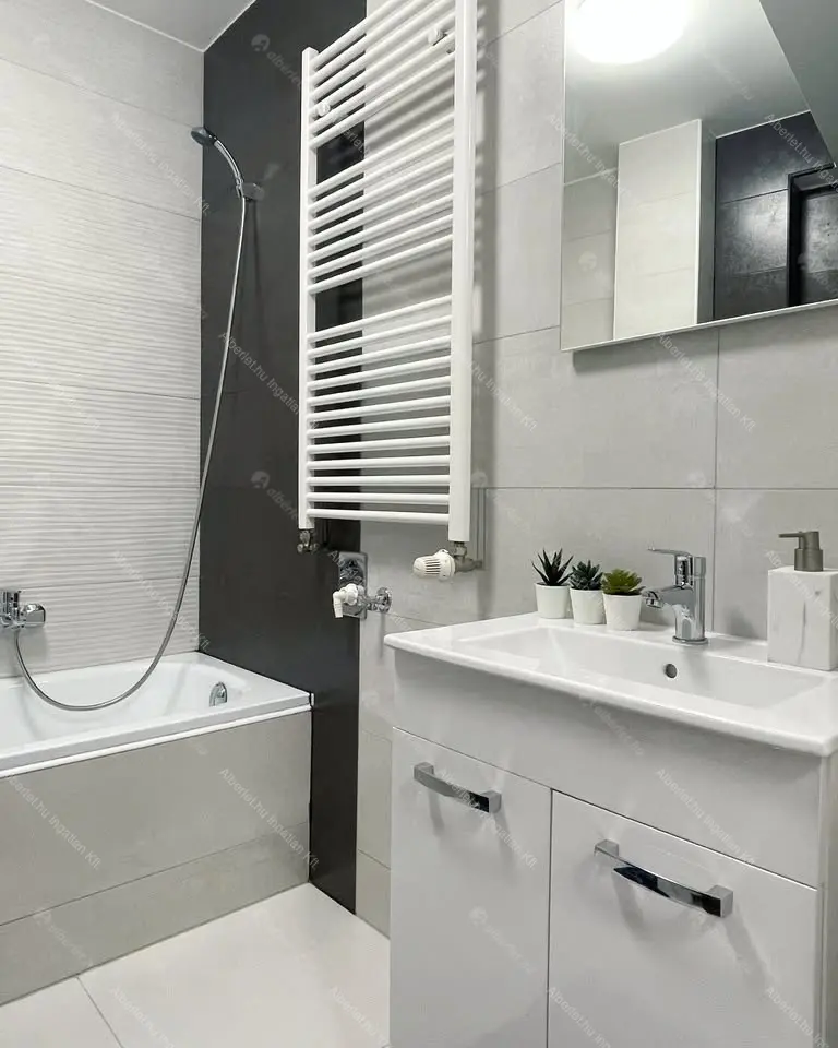 Kiadó albérlet 230000 Ft/hó áron: Budapest, VIII. kerület  Szerdahelyi utca. Mérete: 37 nm, 1 szobás | Alberlet.hu - 6656215