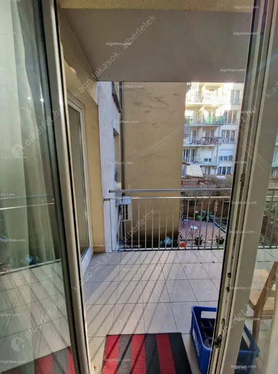 Kiadó albérlet 250000 Ft/hó áron: Budapest, VIII. kerület  Szerdahelyi utca. Mérete: 43 nm, 2 szobás | Alberlet.hu - 6632738