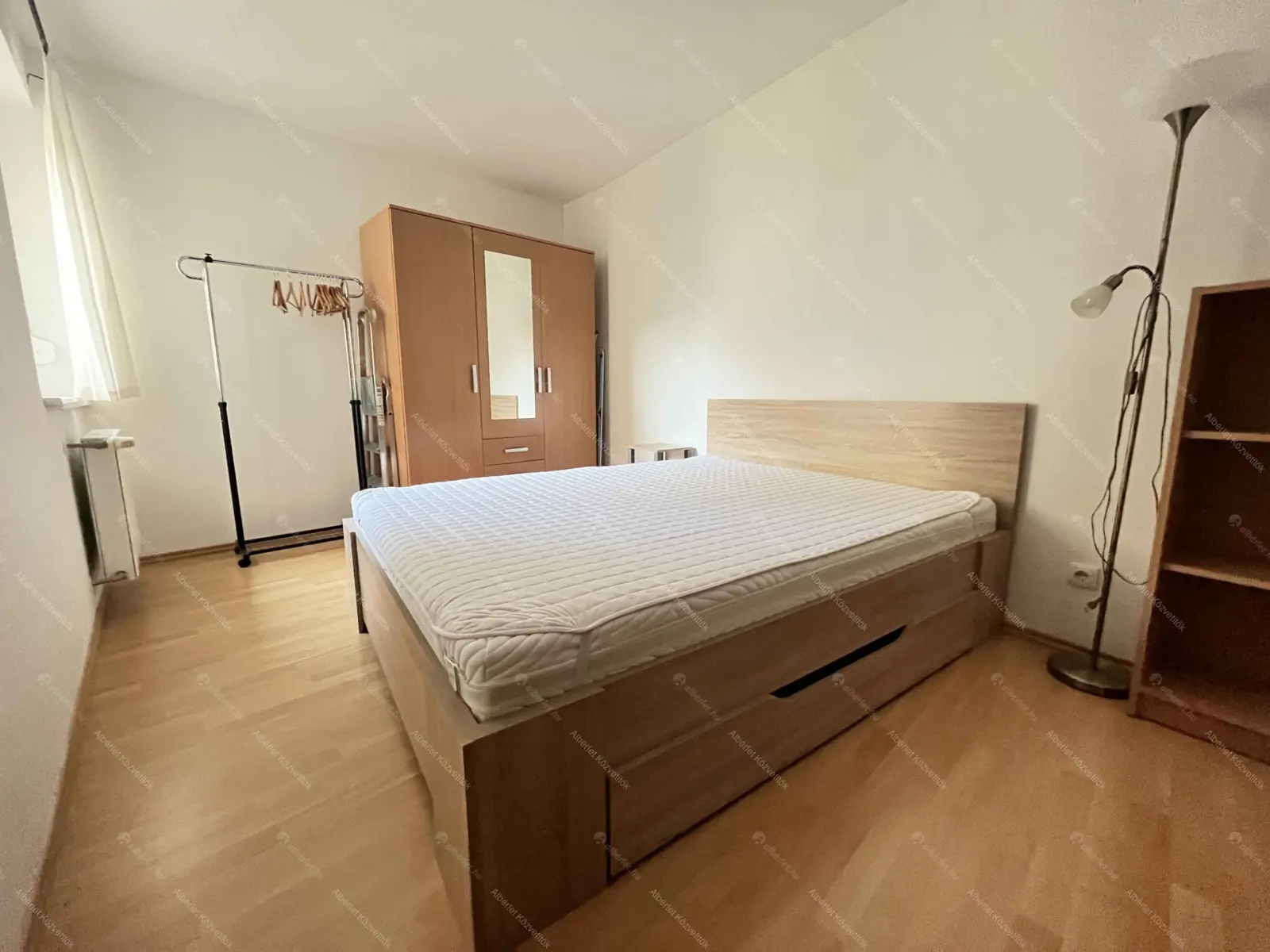 Kiadó albérlet 210000 Ft/hó áron: Budapest, VIII. kerület  Szerdahelyi utca. Mérete: 49 nm, 1 szobás | Alberlet.hu - 6702942